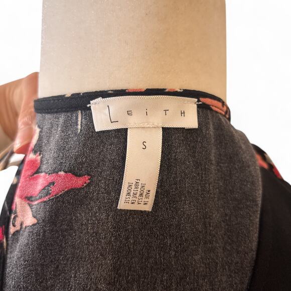 Leith Sleeveless Tropical Floral Flutter Hem Shift Mini Dress Black Small - Picture 7 of 9